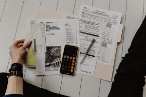 kelly-sikkema-xoU52jUVUXA-unsplash (1)